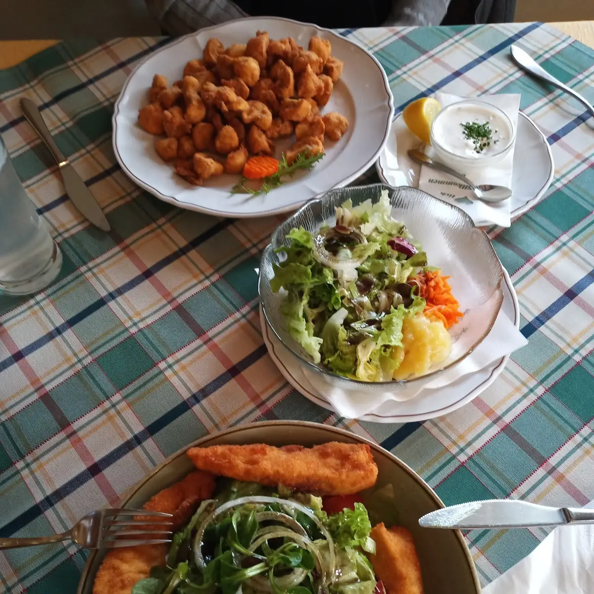 Backhenderlsalat
