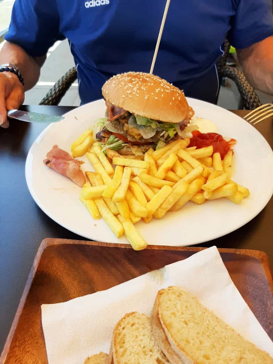 Biker Burger