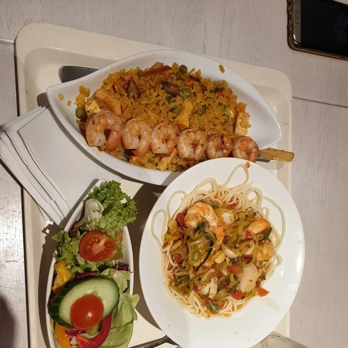 Spaghetti Aglio E Olio Mit Garnelenspieß