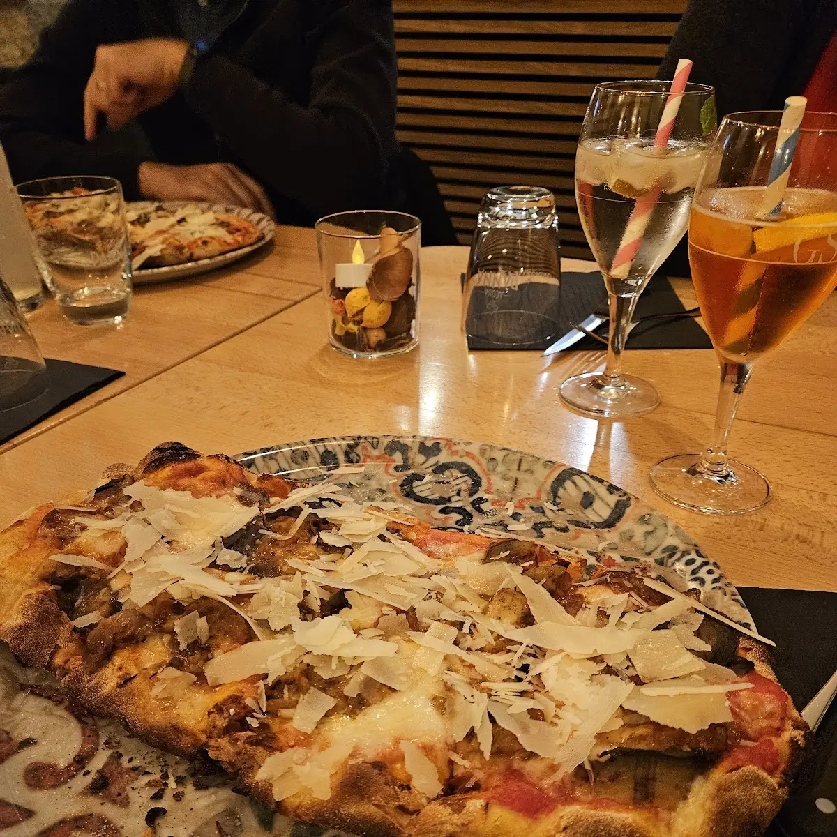 Pinsa Melanzane Alla Parmigiana