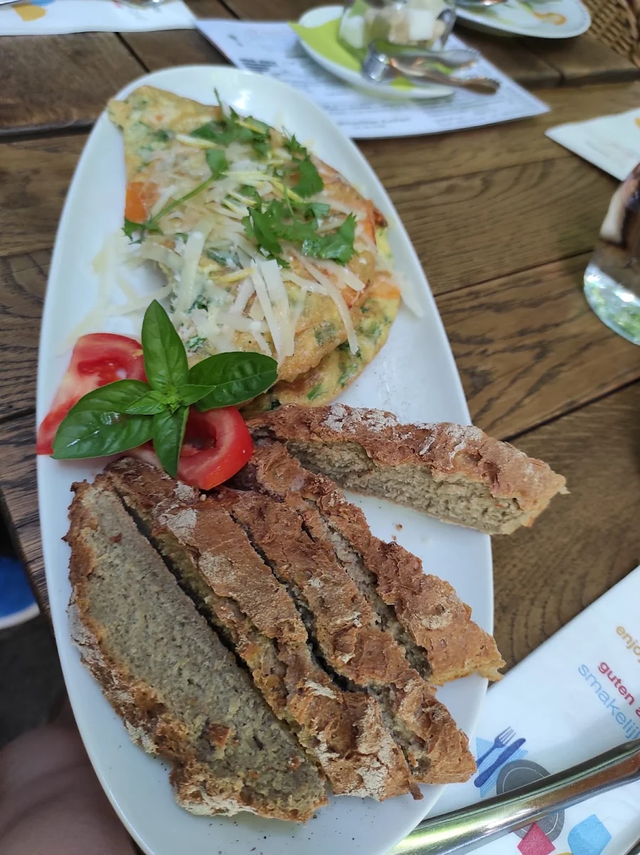 Omlett Mit Käse Schinken Kräuter