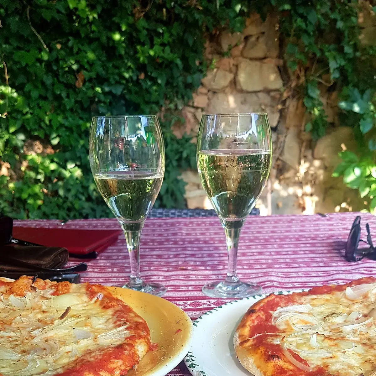 Pizza Mit Zwiebeln