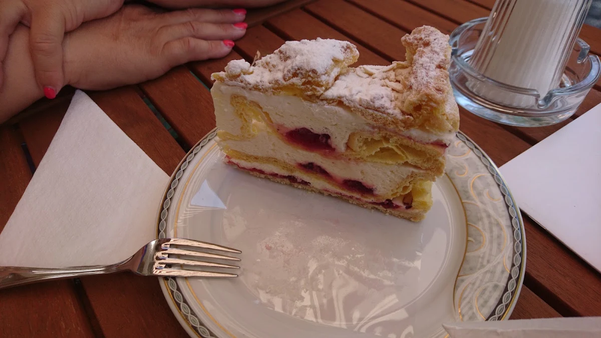 Sahnetorte