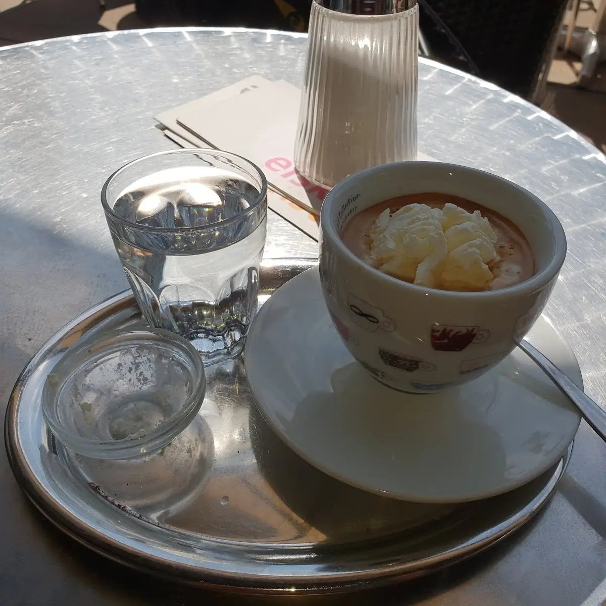 Espresso Mit Schlagobers