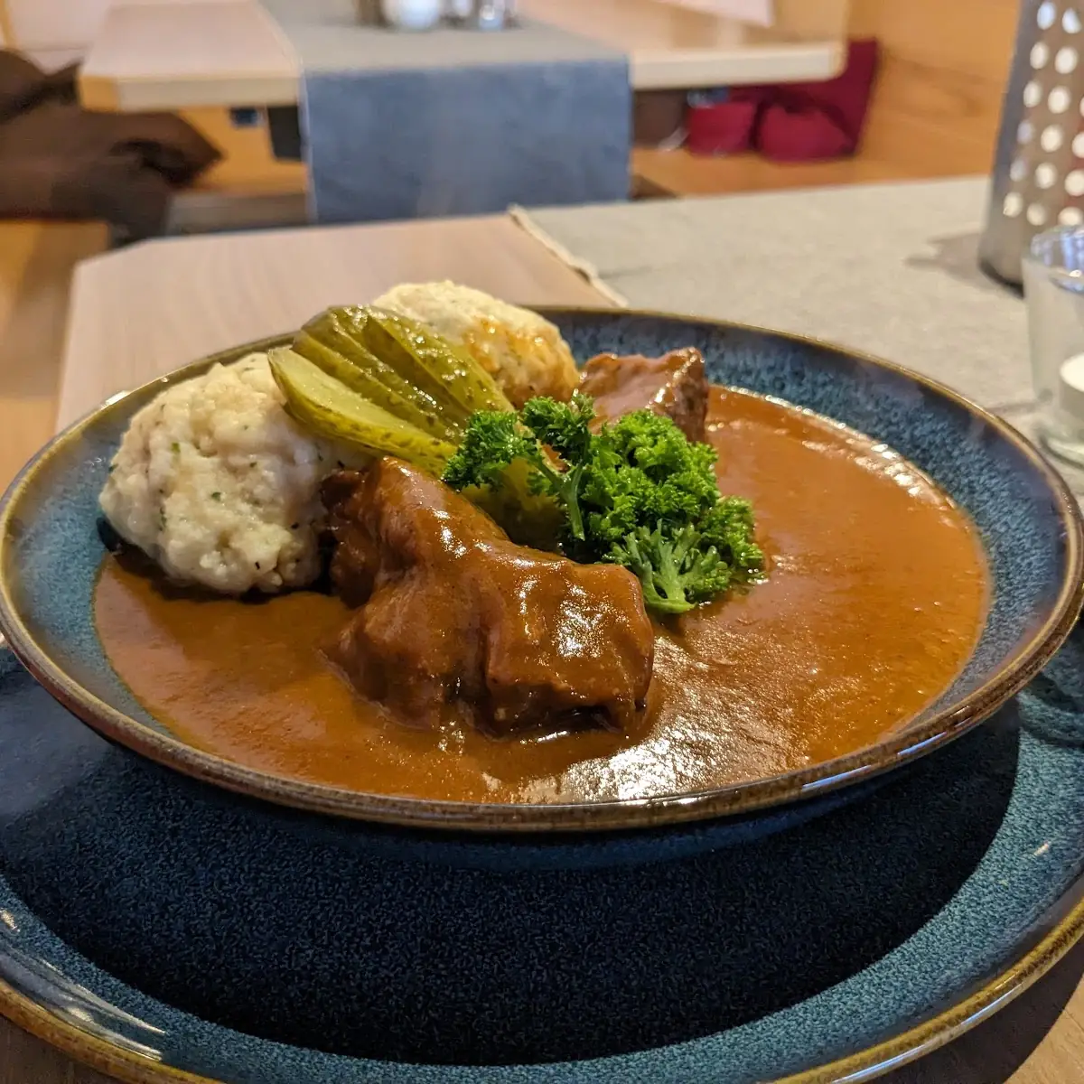 Gulasch Mit Knödel