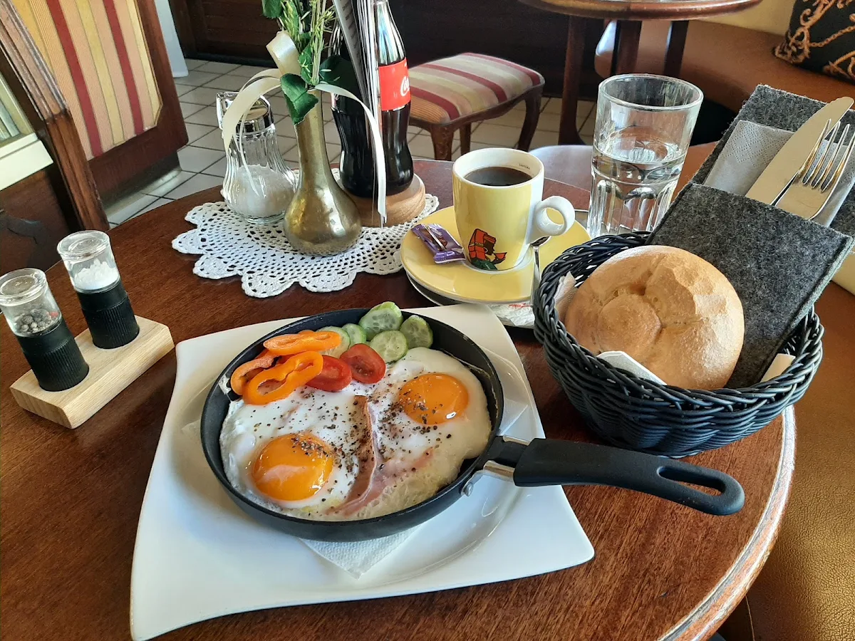 Ham and Eggs