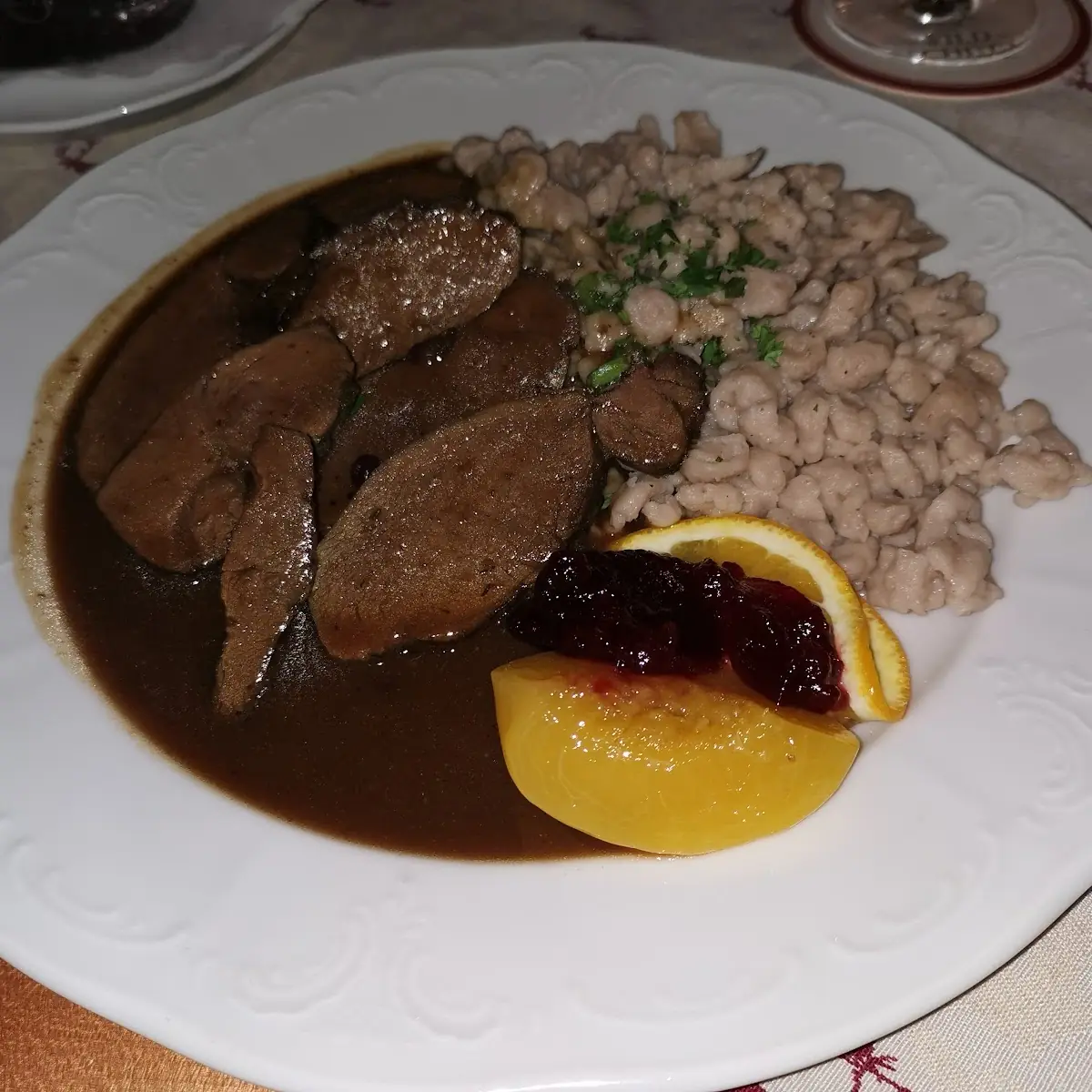 Gamsbraten Mit Maronispätzle