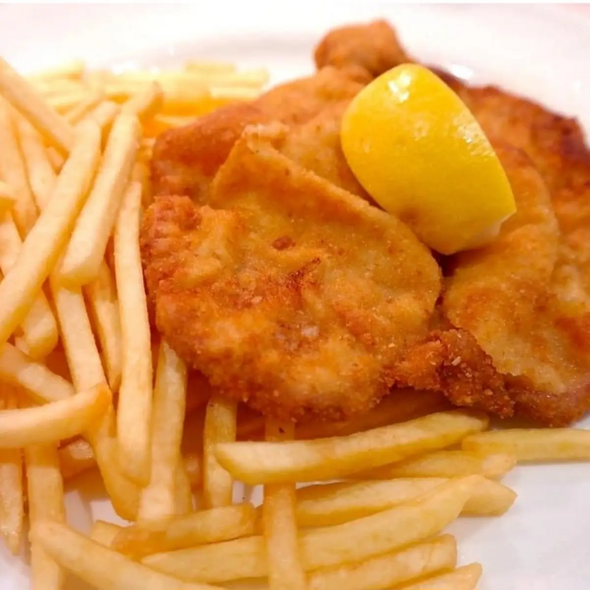 Schnitzel Mit Pommes