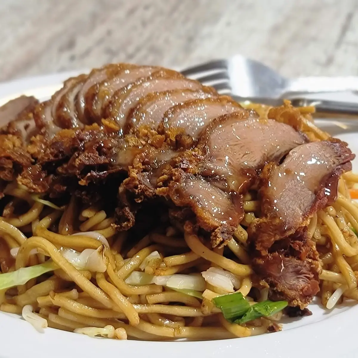 Nudeln Mit Knuspriger Ente