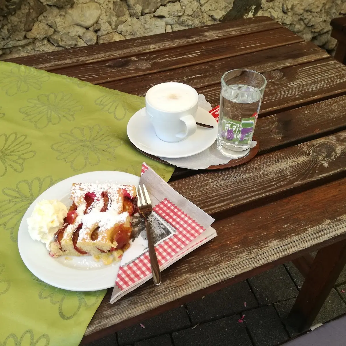 Zwetschkenkuchen
