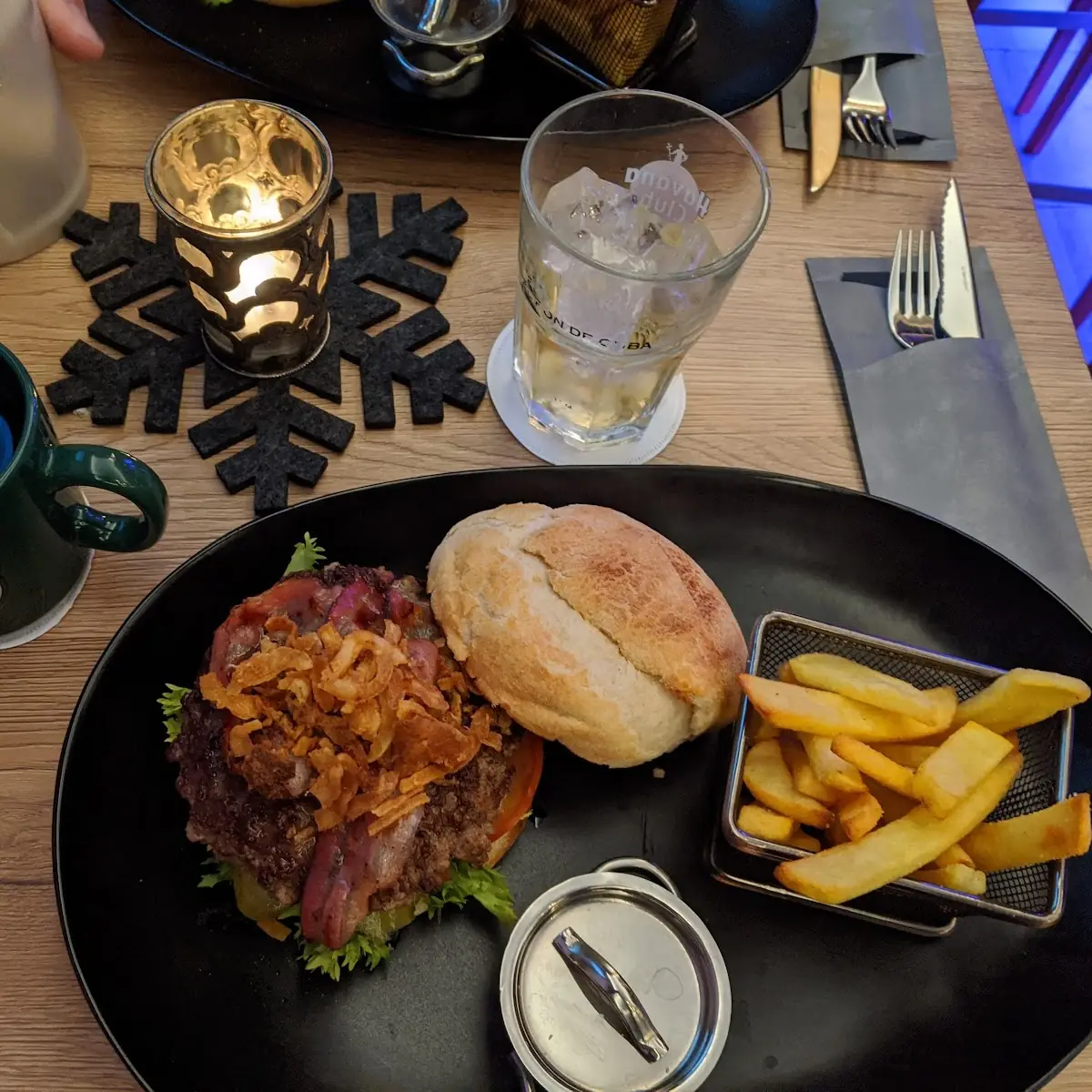 Bacon Cheeseburger