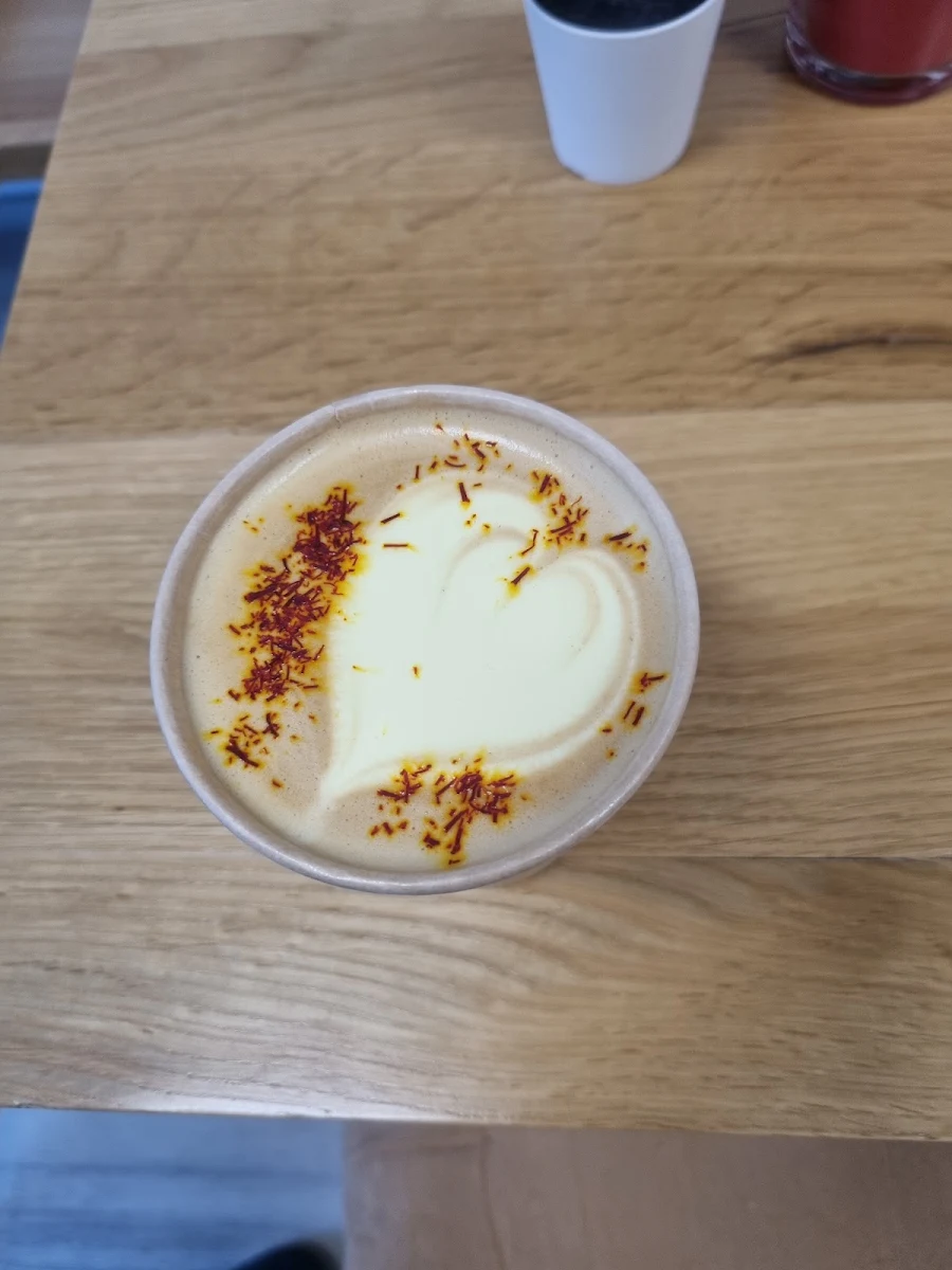 Safran Latte