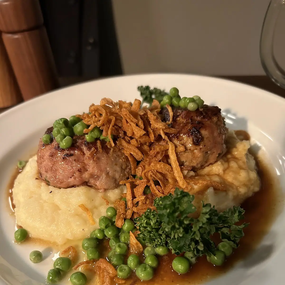 Kalbsbutterschnitzel Mit Kartoffelpüree