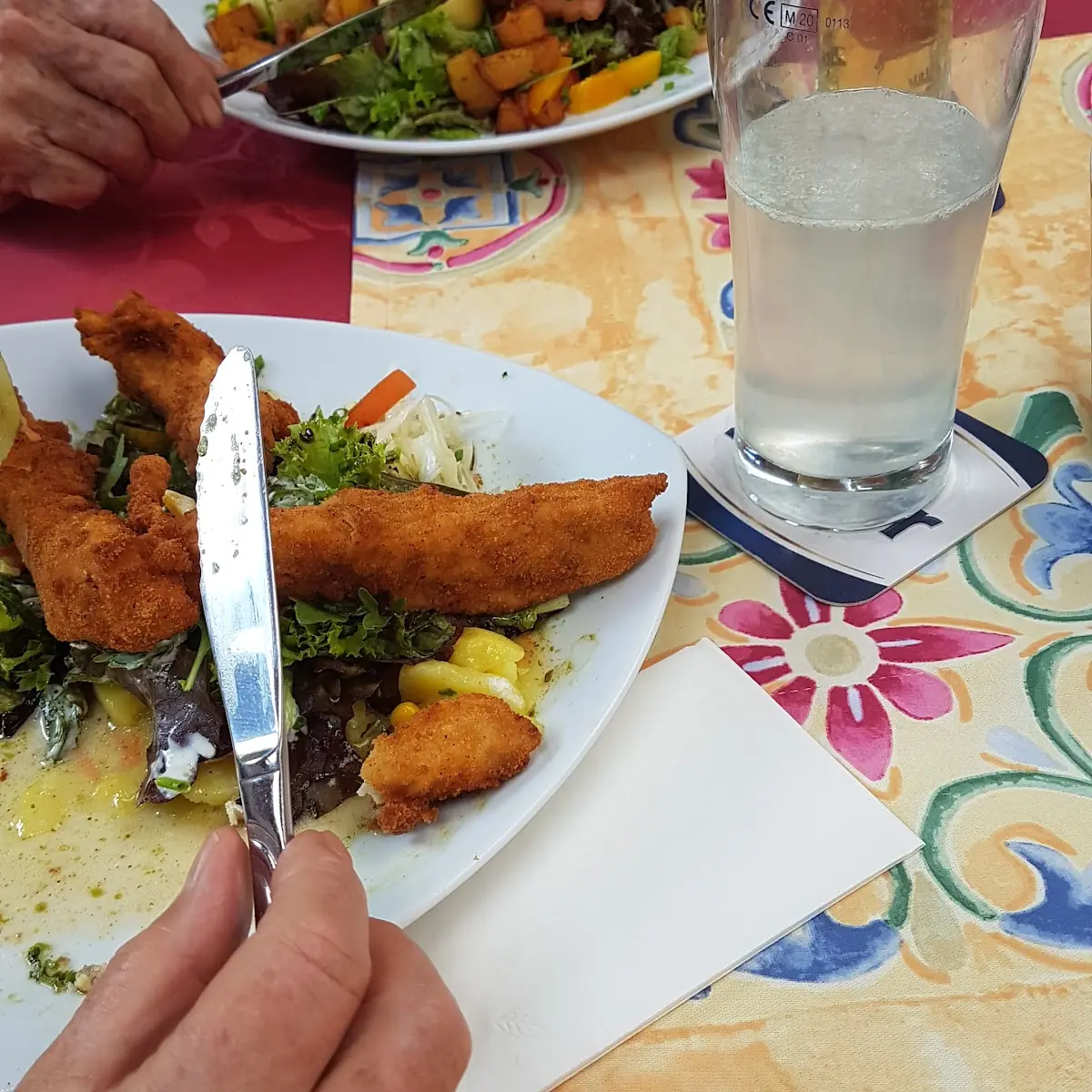 Bauernsalat Mit 3 Stk Verschiedenen Kleinen Knödel