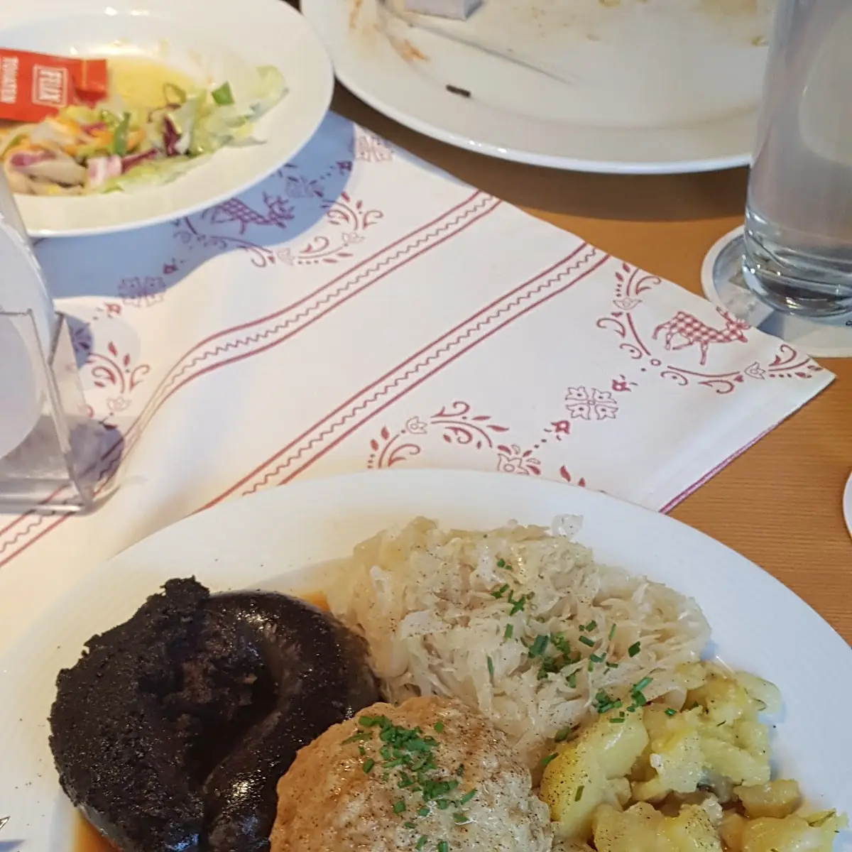 Blunzn Mitschweinsbraten