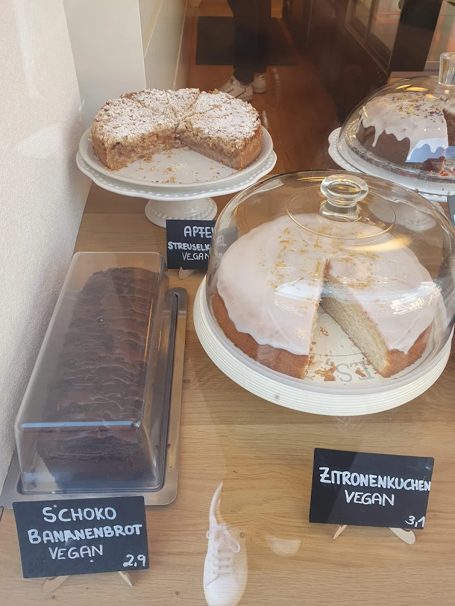 Vegan Cakes
