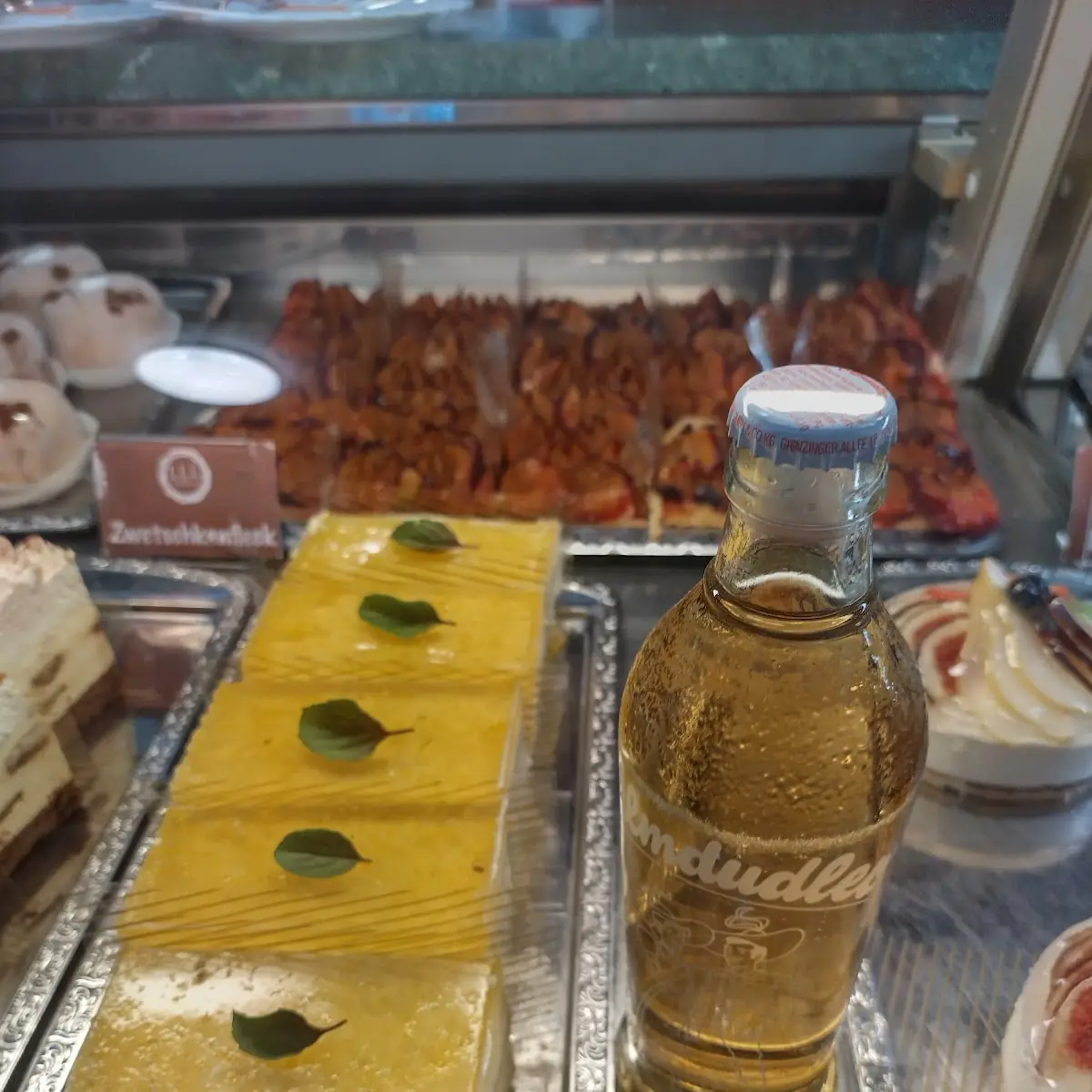 Almdudler Schnitte
