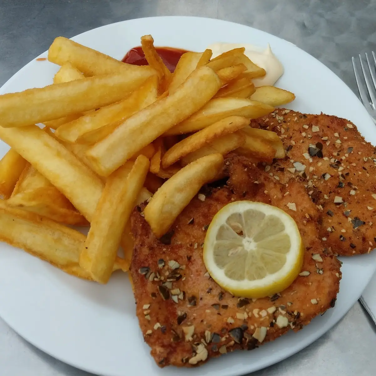 Surschnitzel Mit Kürbispanier