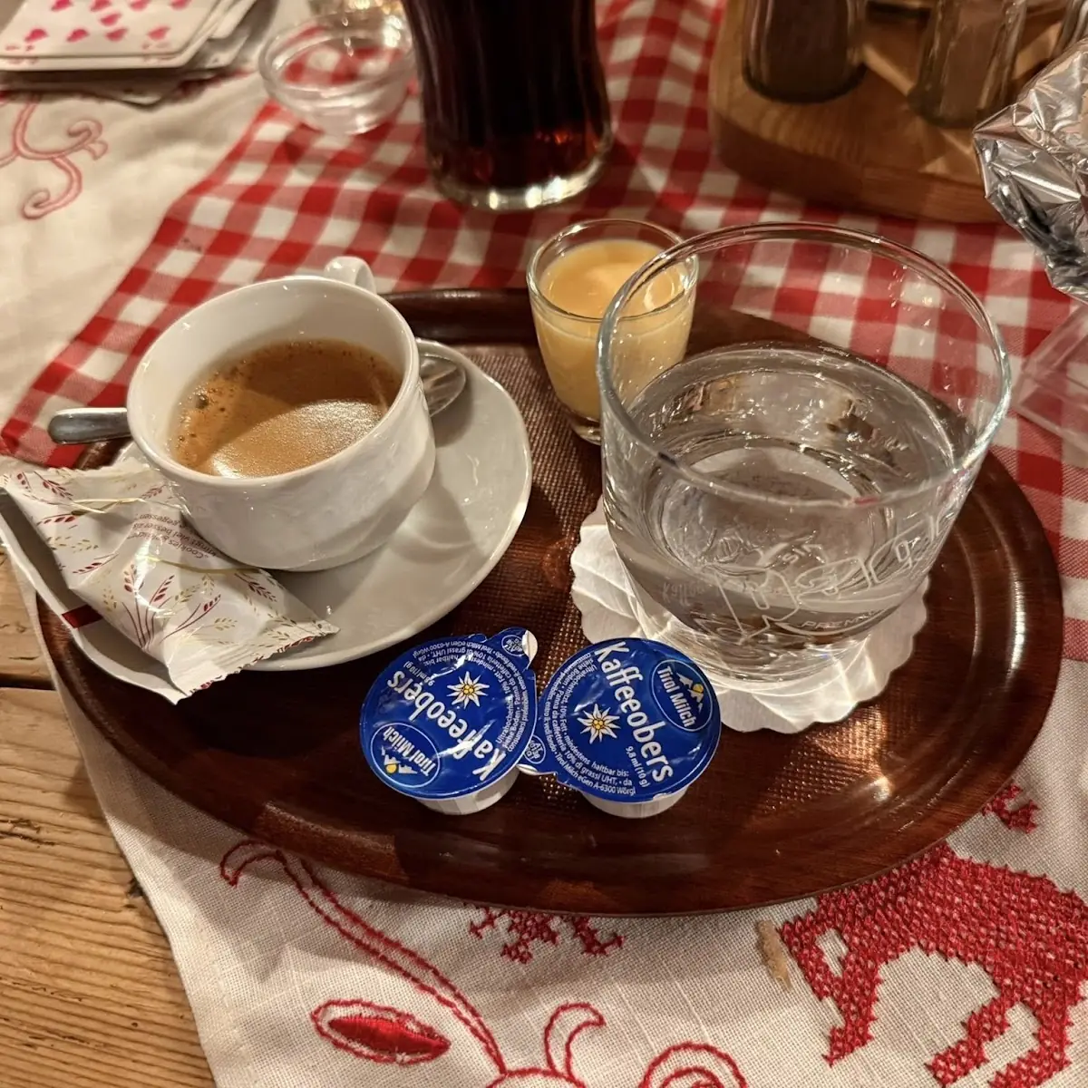 Damengedeck