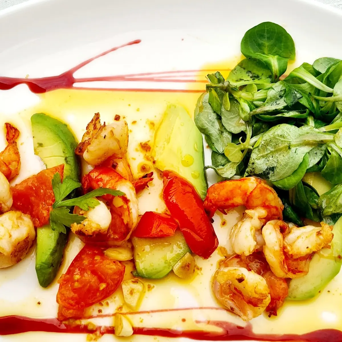 Garnelen Auf Avocado