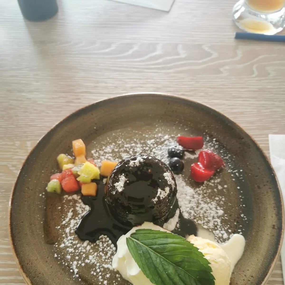 Schokoladenkuchen Mit Vanilleeis