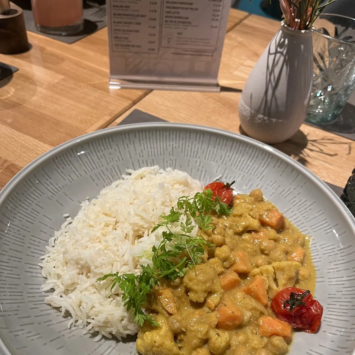 Süßkartoffel-kichererbsen Curry