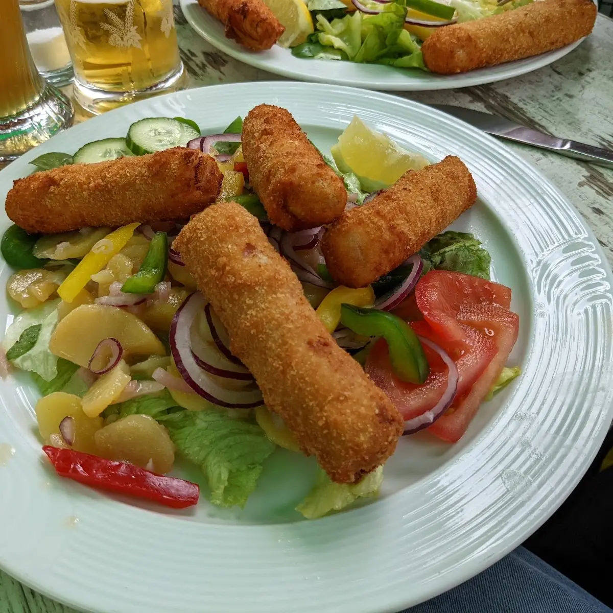 Gebackene Spargelspitzen Auf Salat