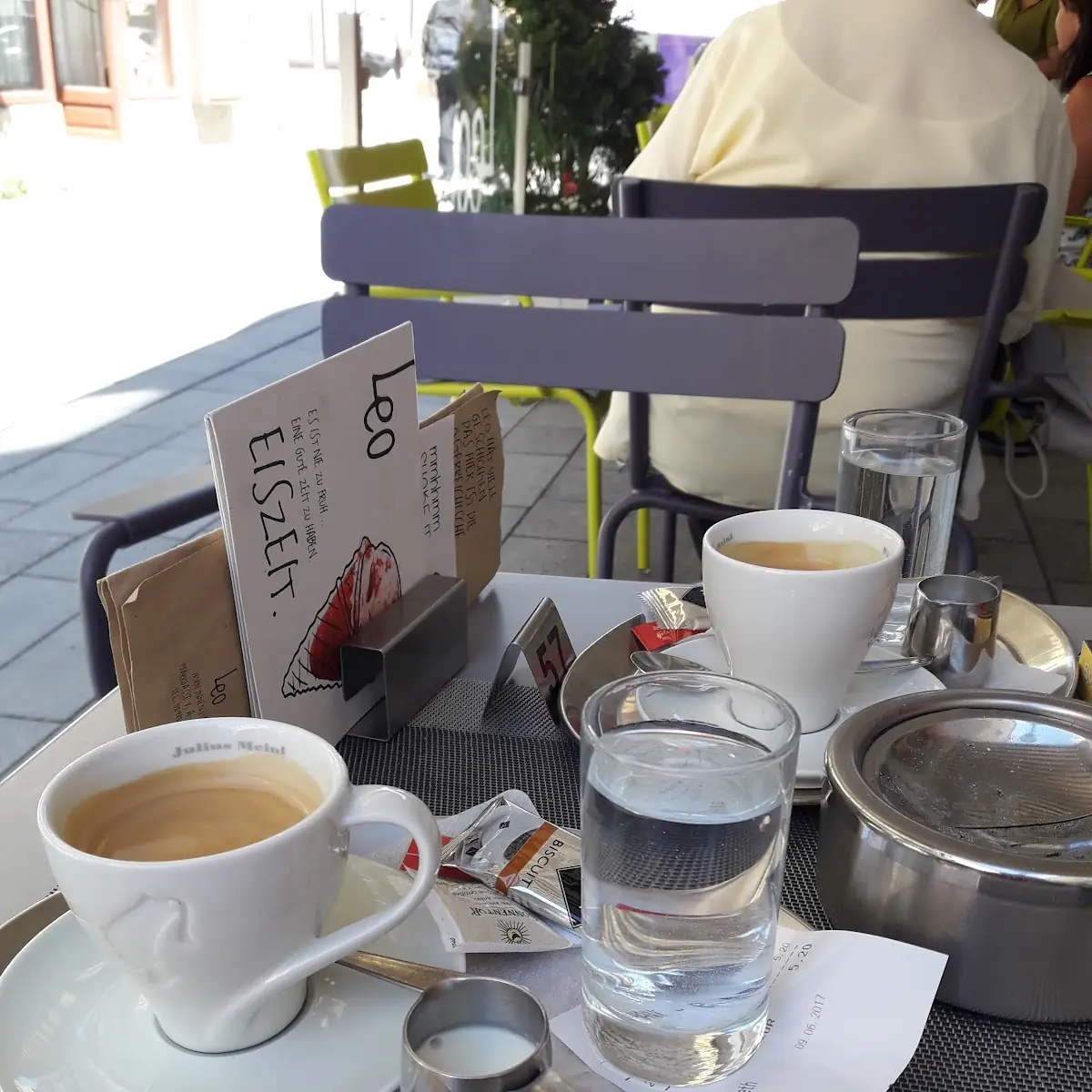 Super Kaffe Bei Sonnenschein