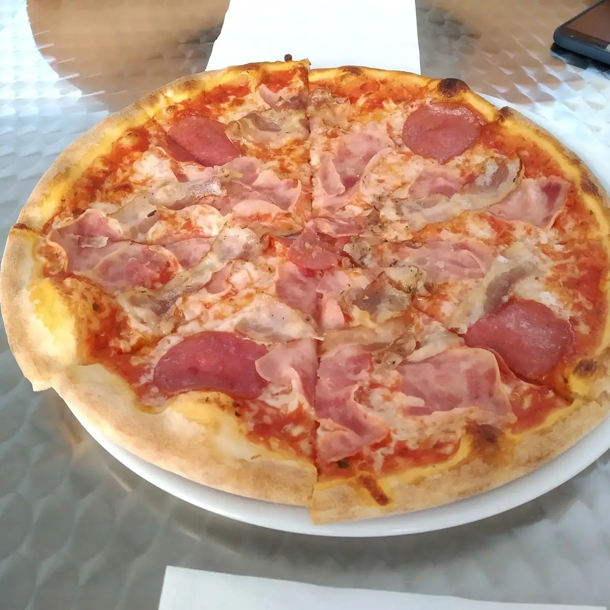 Highlights, Lara'M Pizza & Kebap