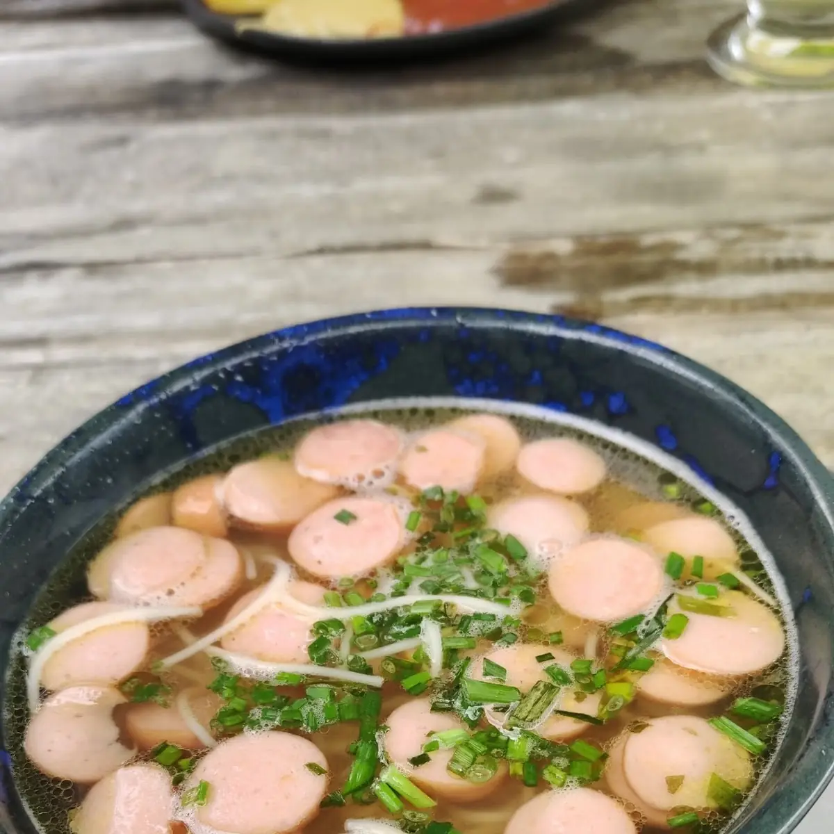 Nudelsuppe Mit Wurst