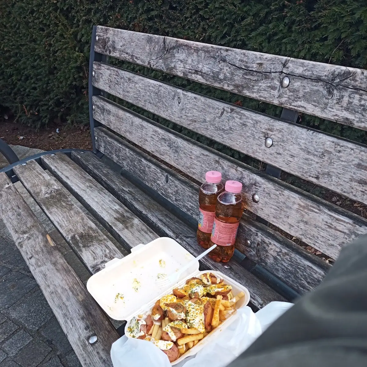 Currywurst Mit Pommes Frites