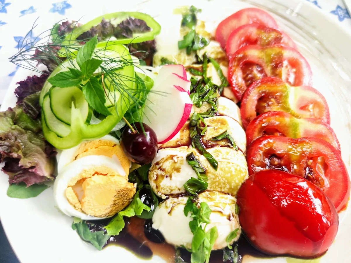 Mozzarella Garniert