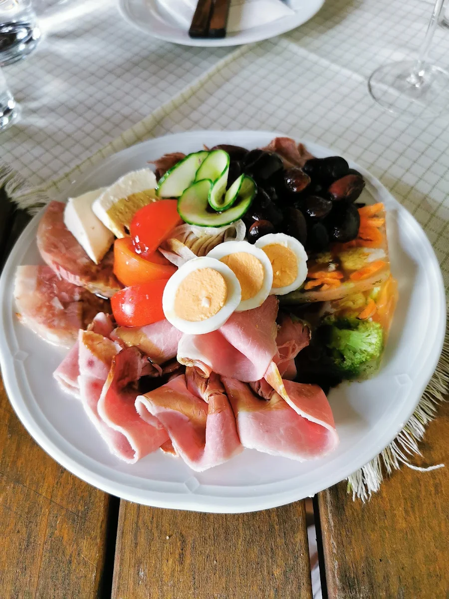 Sauerer Gourmetteller