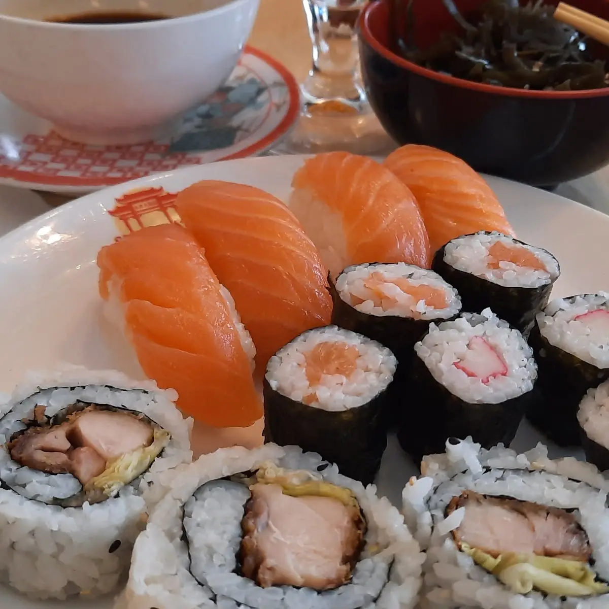 Köstliches Vom Sushi Buffet