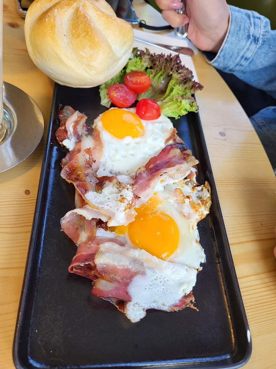 Spiegeleier Mit Speck
