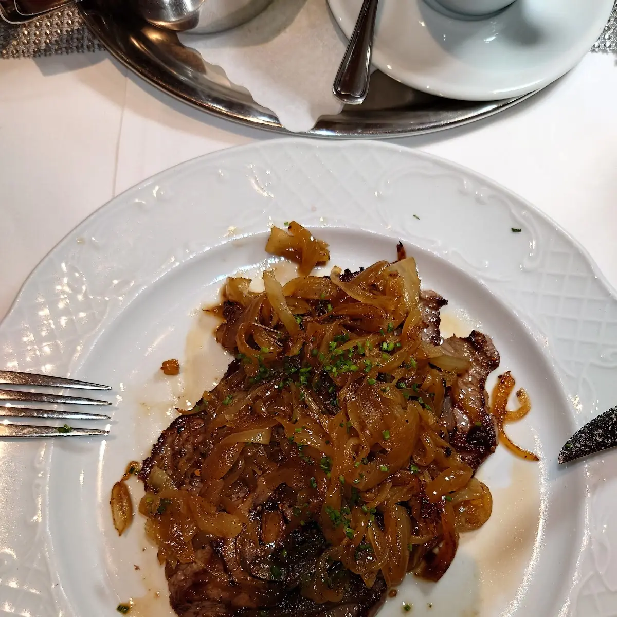 Zwiebelrostbraten