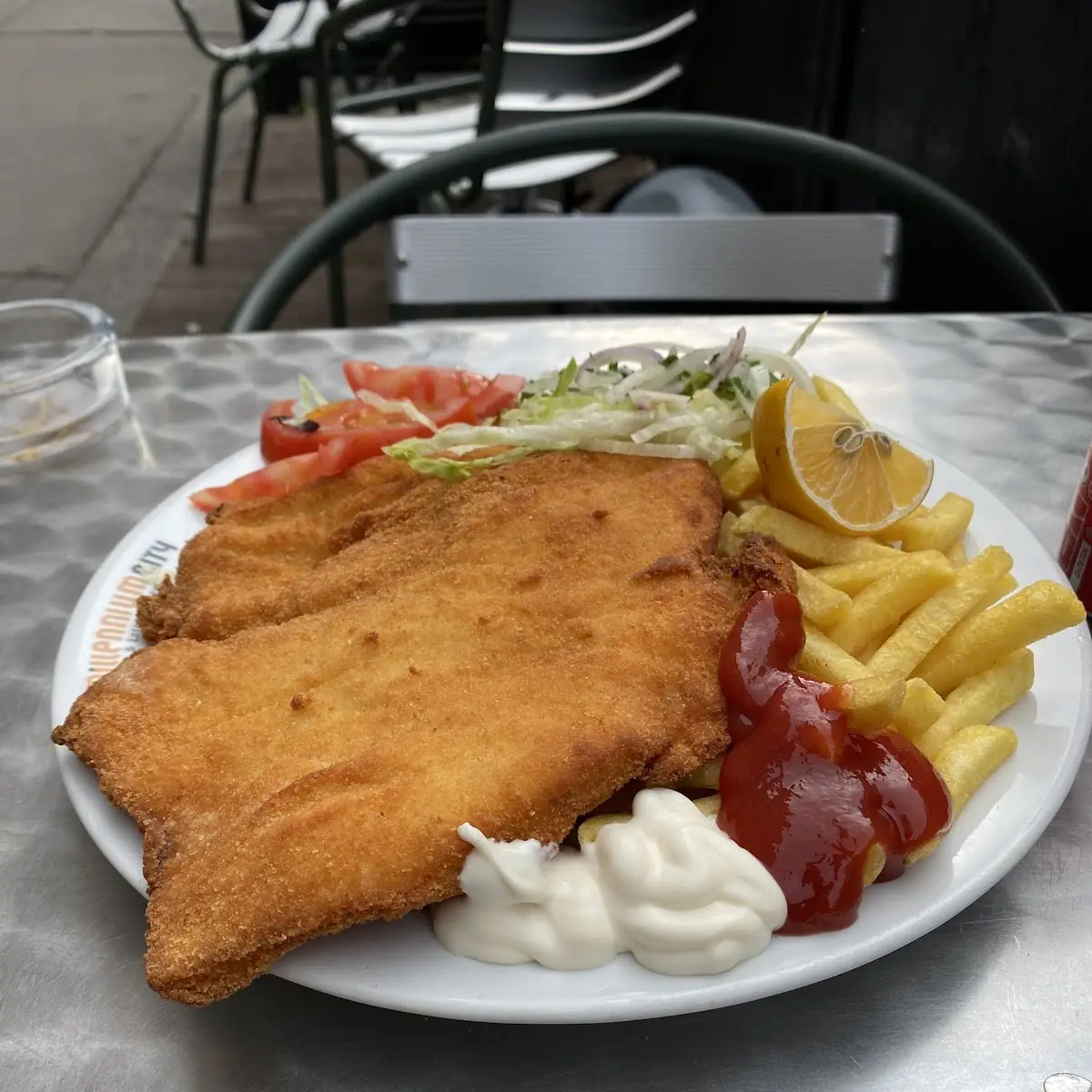 Schnitzel-teller-menü