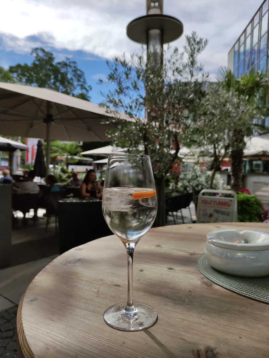 Spritzwein Weiß