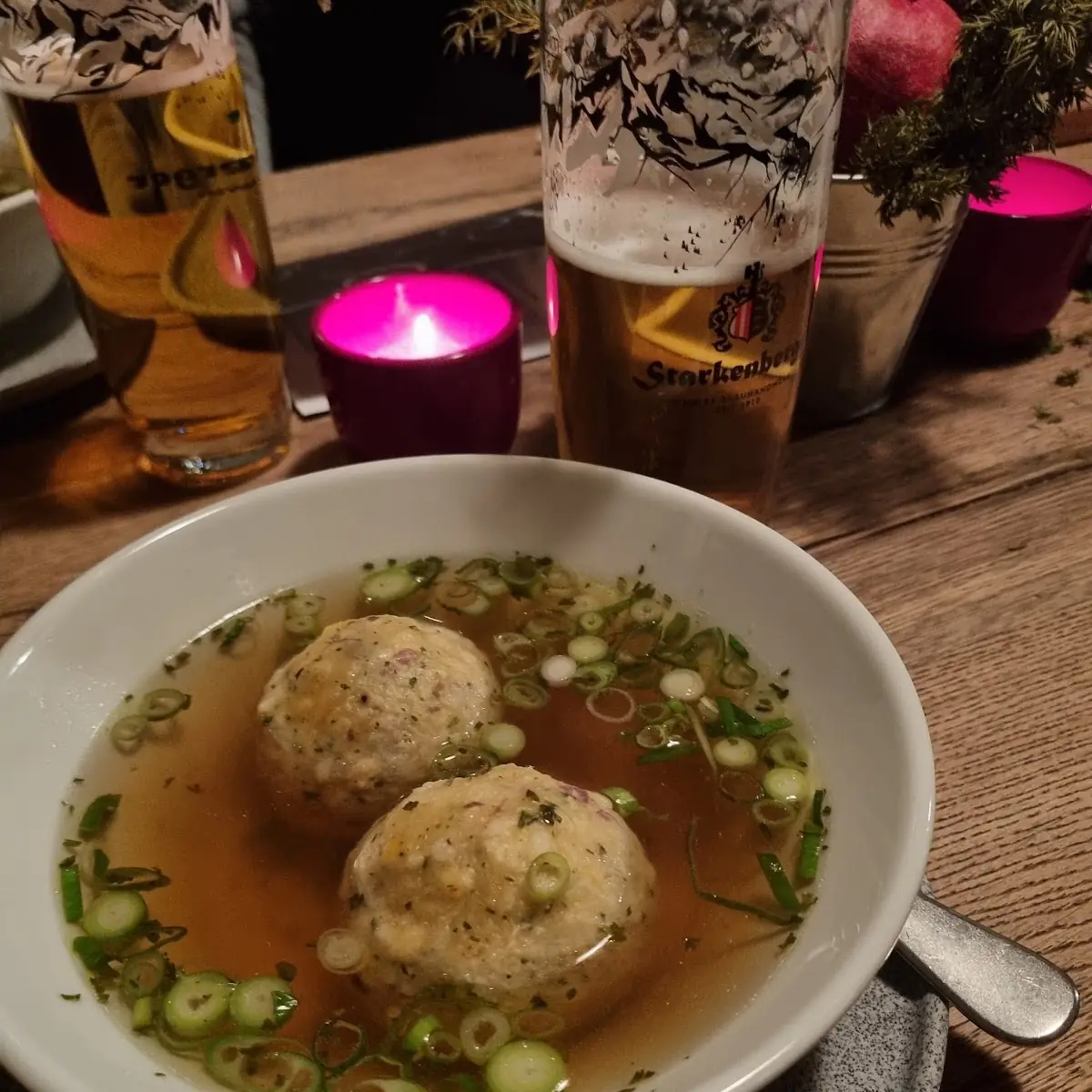 Kaspressknödelsuppe