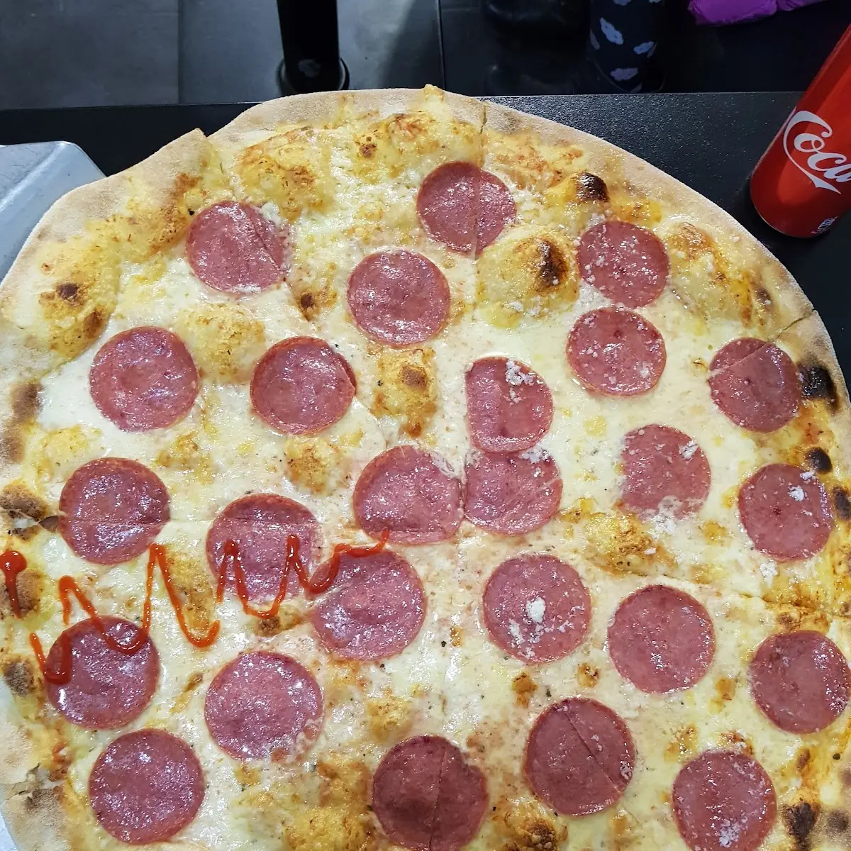 Salami Pizza