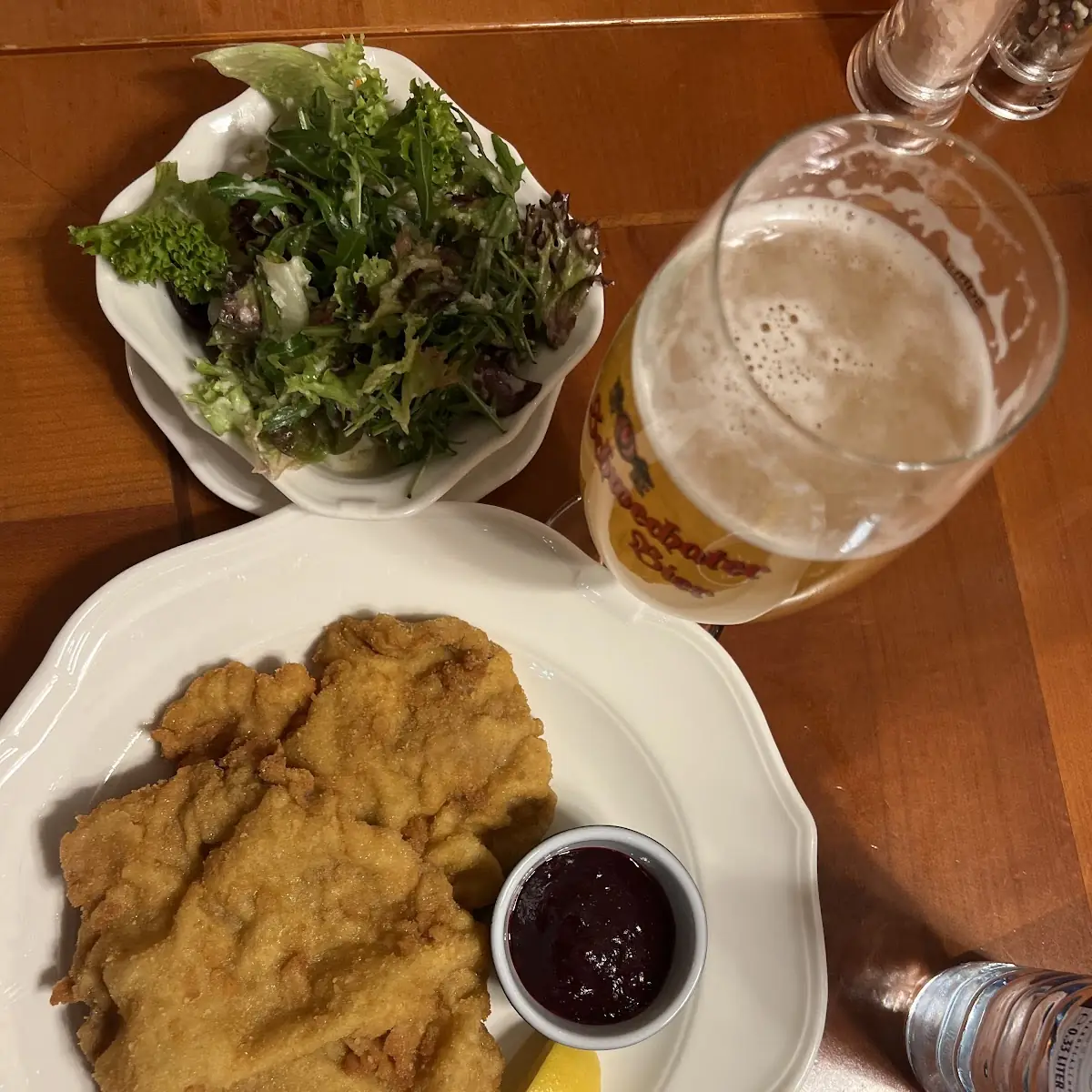 Original Wiener Schnitzel Mit Petersilienerdäpfel