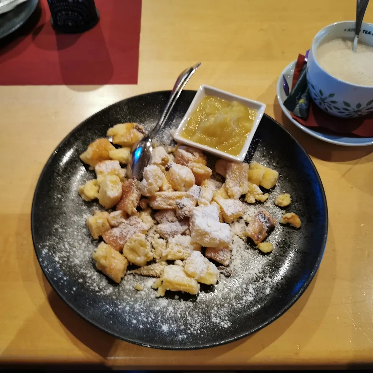 Kaiserschmarrn Mit Apfelmus