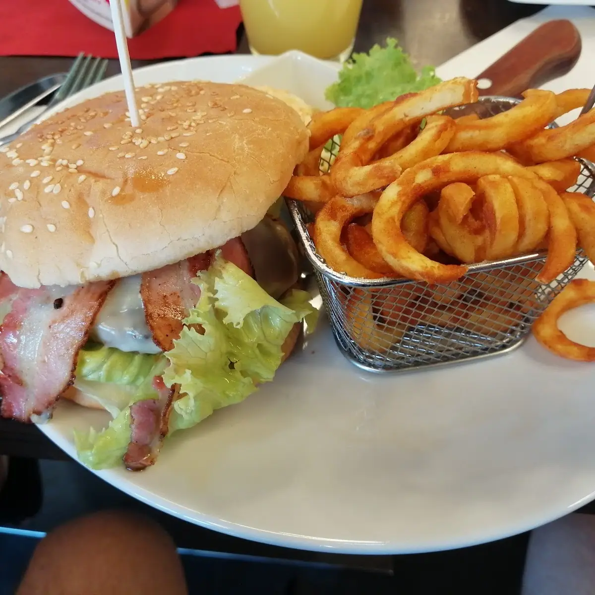 Burger Menü