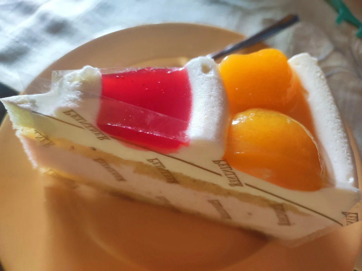 Früchte Creme Torte