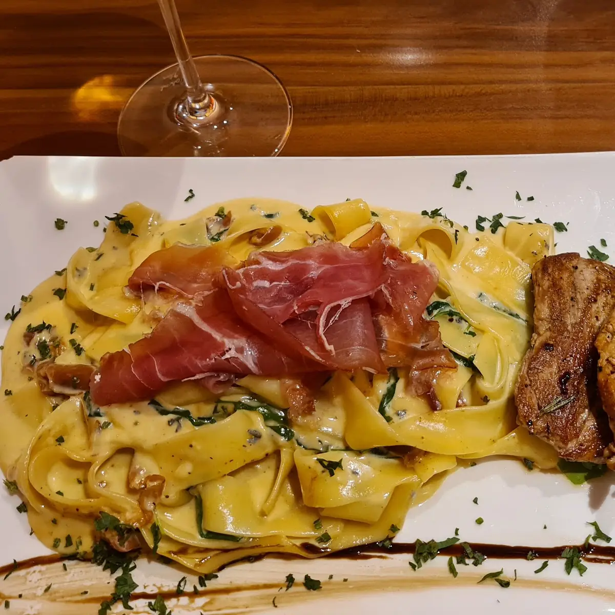 Tagliatelle In Gorgonzolasoße