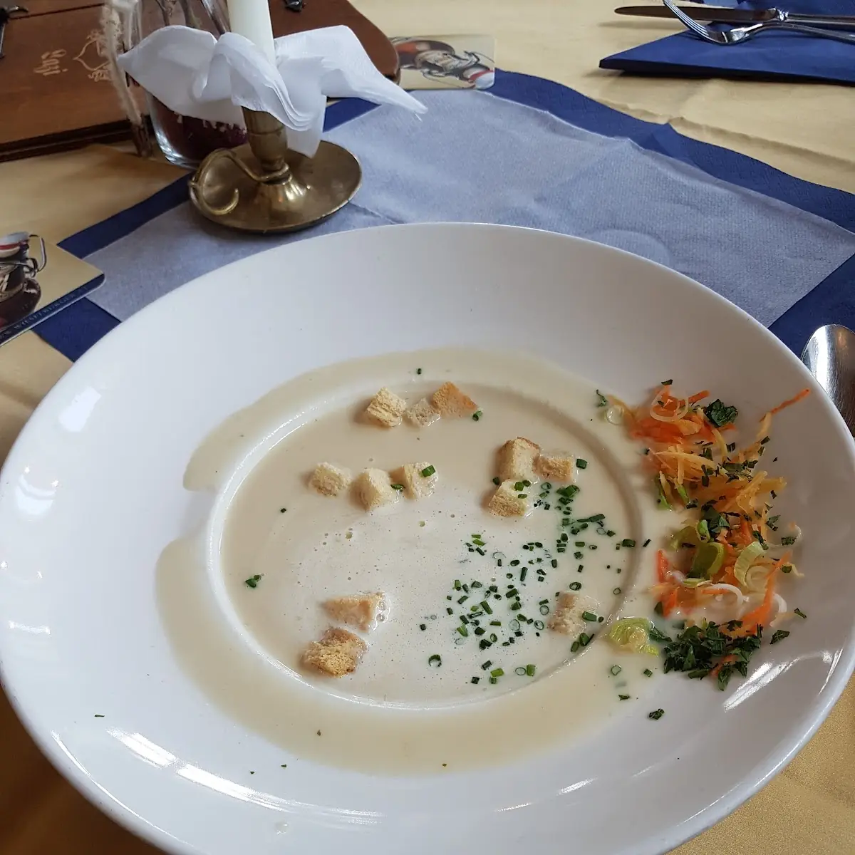 Knoblauchcremesuppe