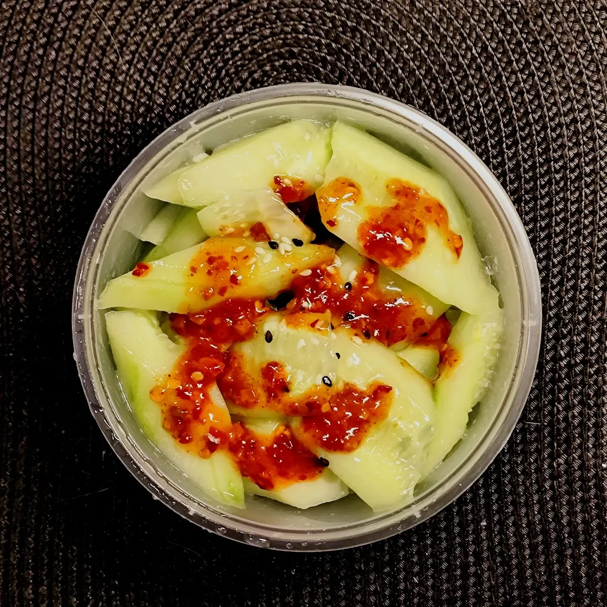 Marinierter Gurkensalat Mit Chili Sauce