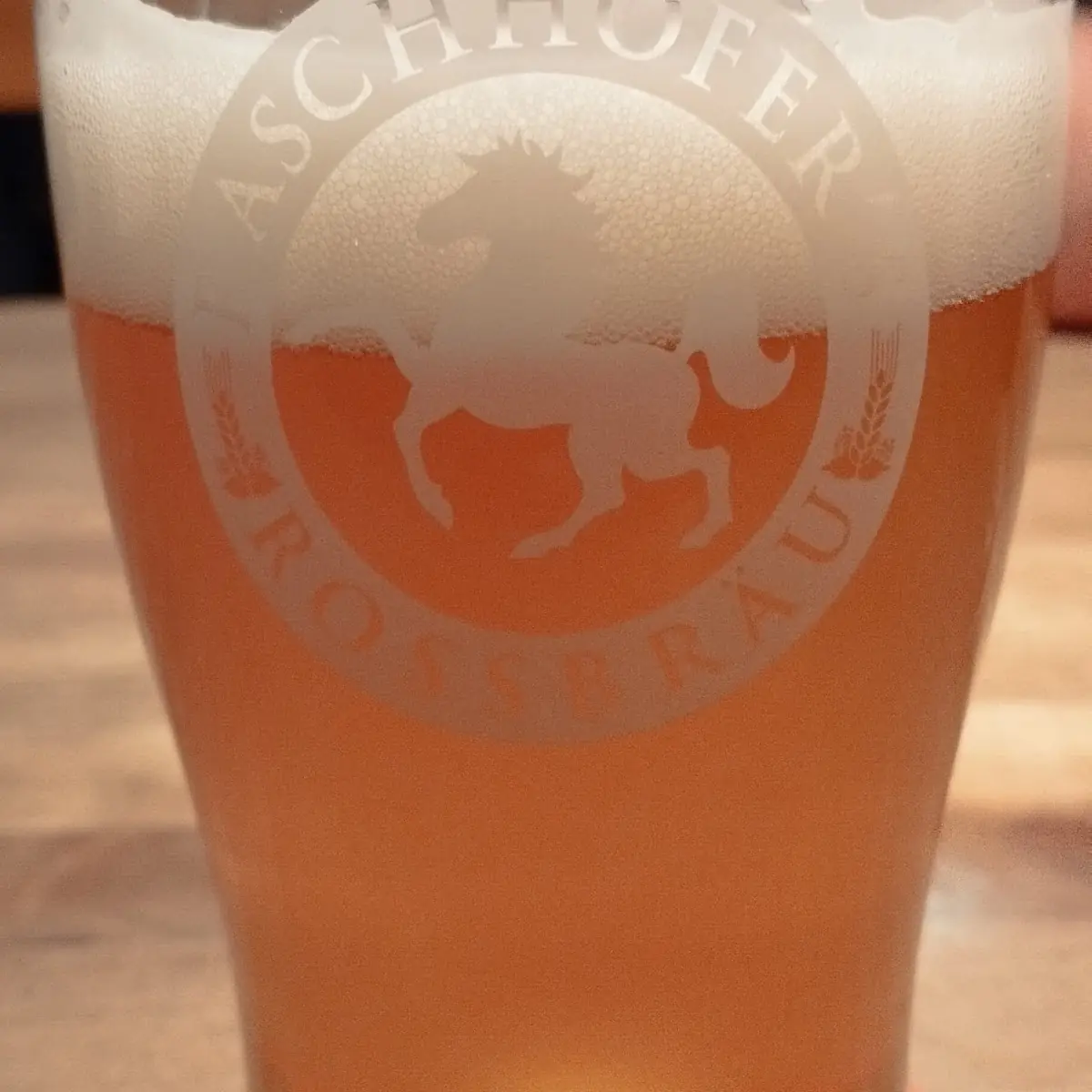 Großes Hausbier
