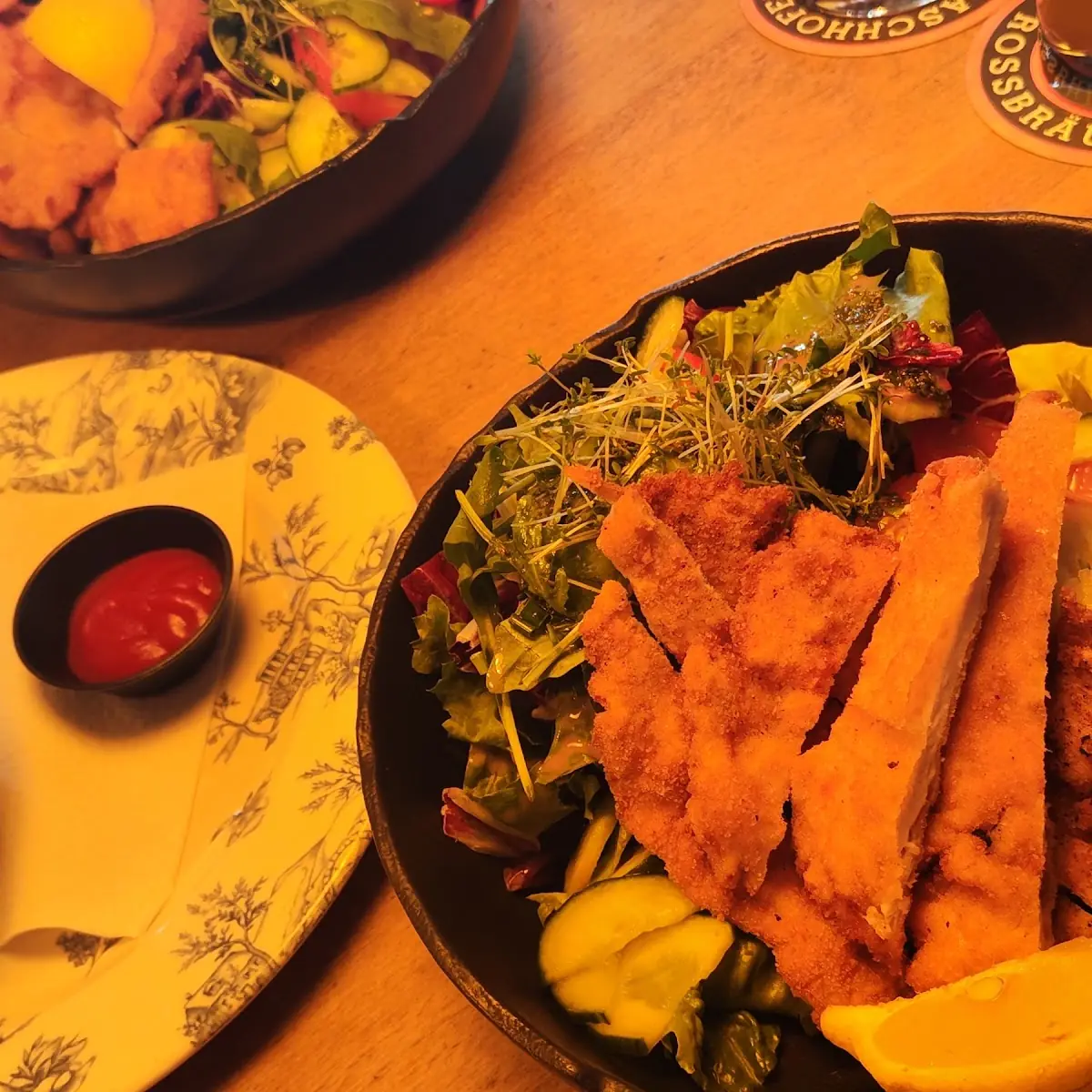 Steirischer Backhendlsalat