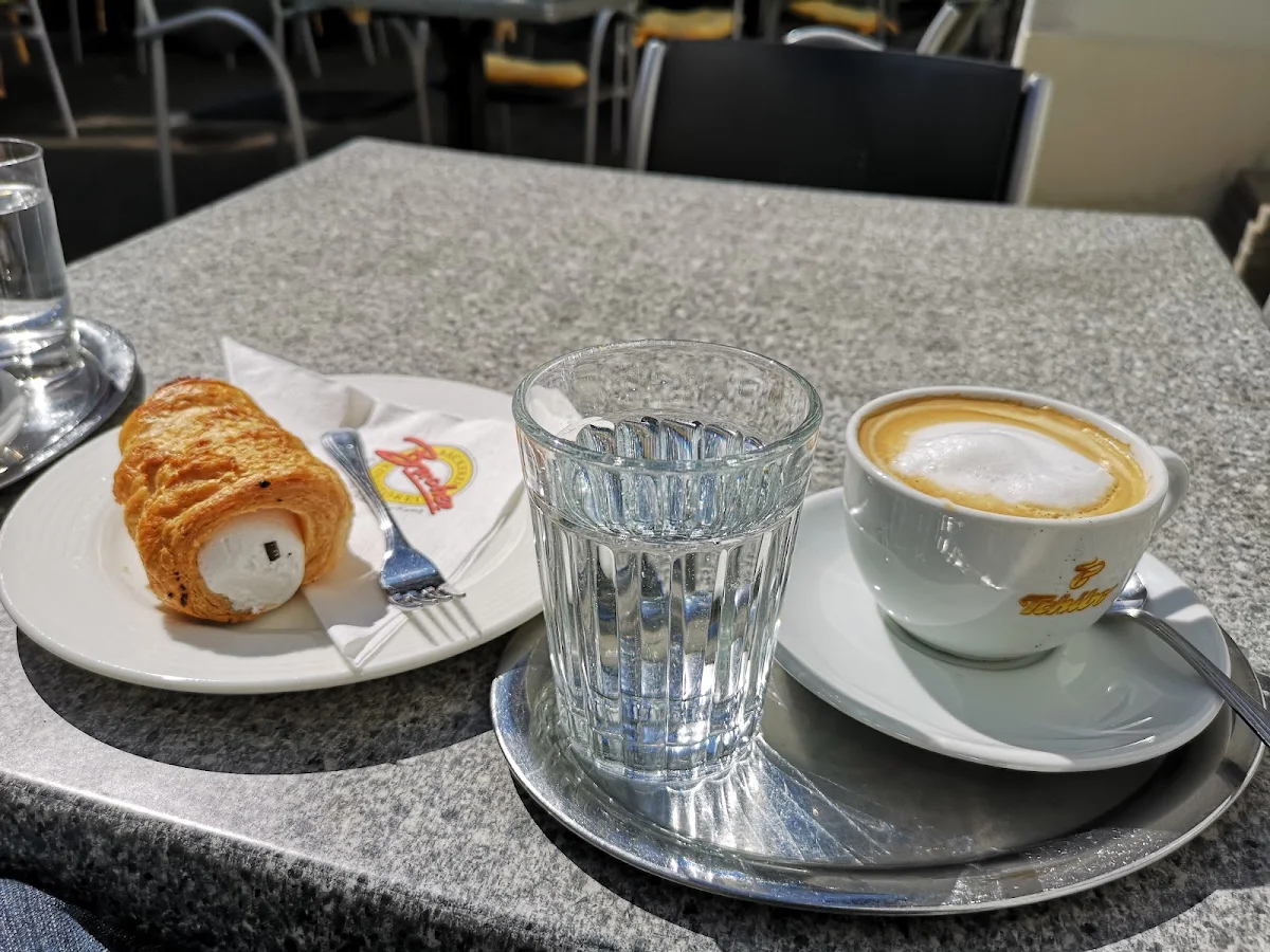 Melange Mit Schaumrolle